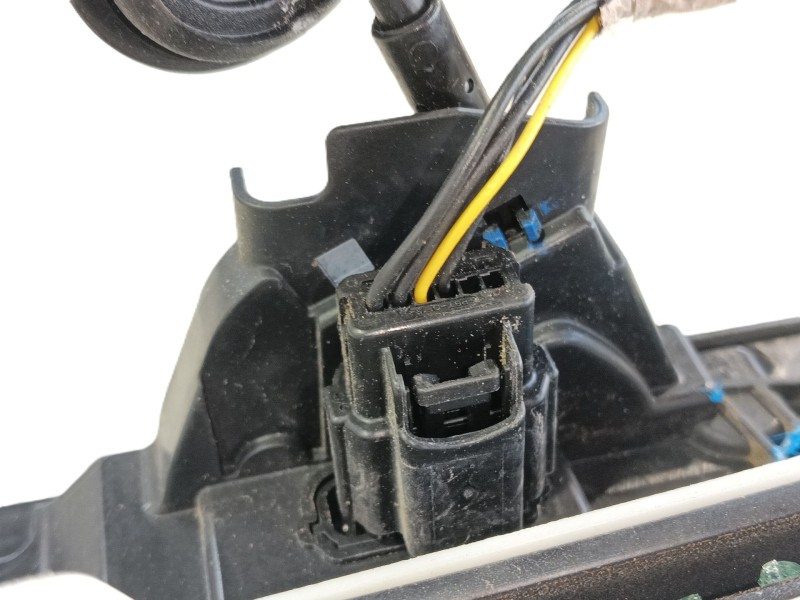 Recambio de cerradura puerta delantera derecha para ford puma (j2k, cf7) 1.0 ecoboost referencia OEM IAM 2338022  