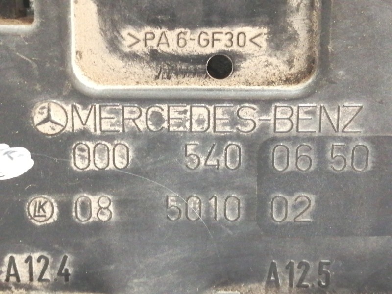 Recambio de caja reles / fusibles para mercedes-benz vito (w638) combi 108 d  (638.164) referencia OEM IAM 0005400650  