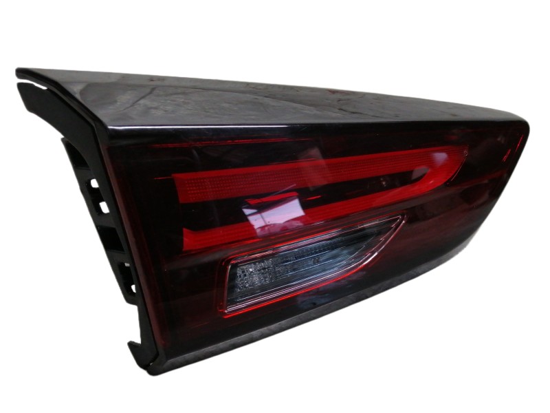 Recambio de piloto trasero izquierdo interior para mazda cx-3 evolution referencia OEM IAM K2442  DM4N513G0