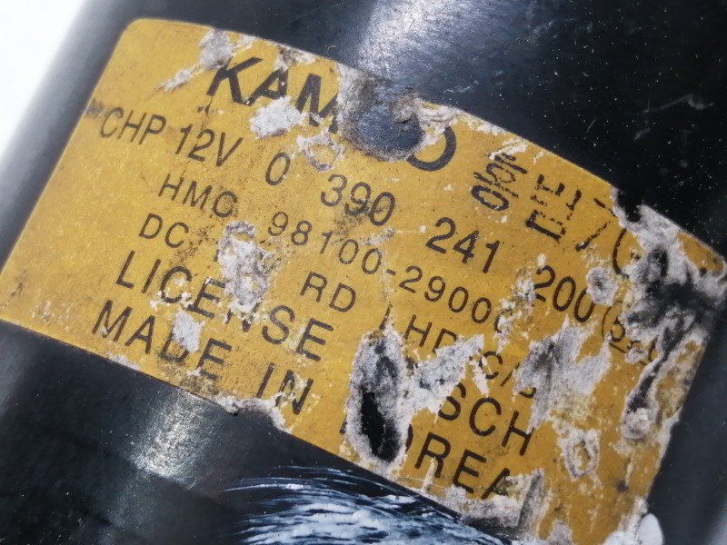 Recambio de motor limpia trasero para hyundai accent (x3) 1.5 12v cat referencia OEM IAM 0390241200  