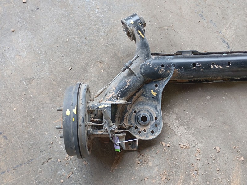 Recambio de puente trasero para ford puma (j2k, cf7) 1.0 ecoboost referencia OEM IAM 2498736  