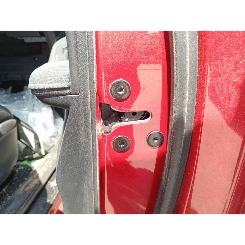 Recambio de cerradura puerta delantera derecha para mg mg 5 station wagon ev referencia OEM IAM 10640588  