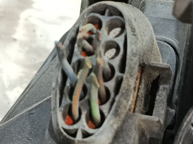 Recambio de faro derecho para ford focus ii (da_, hcp, dp) 1.8 tdci referencia OEM IAM 1480979  