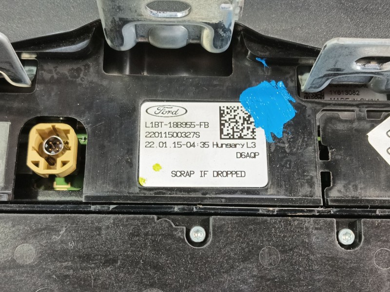 Recambio de pantalla multifuncion para ford puma (j2k, cf7) 1.0 ecoboost referencia OEM IAM   