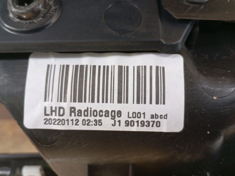 Recambio de salpicadero para ford puma (j2k, cf7) 1.0 ecoboost referencia OEM IAM 2523554 393030190001018 