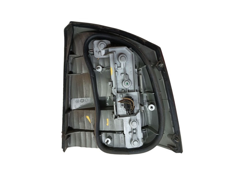 Recambio de piloto trasero izquierdo para opel vectra c (z02) 1.9 cdti (f69) referencia OEM IAM   