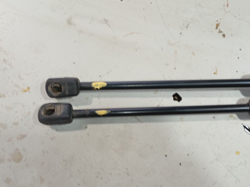 Recambio de amortiguadores maletero / porton para hyundai i30 (pde, pd, pden) 1.0 t-gdi referencia OEM IAM   