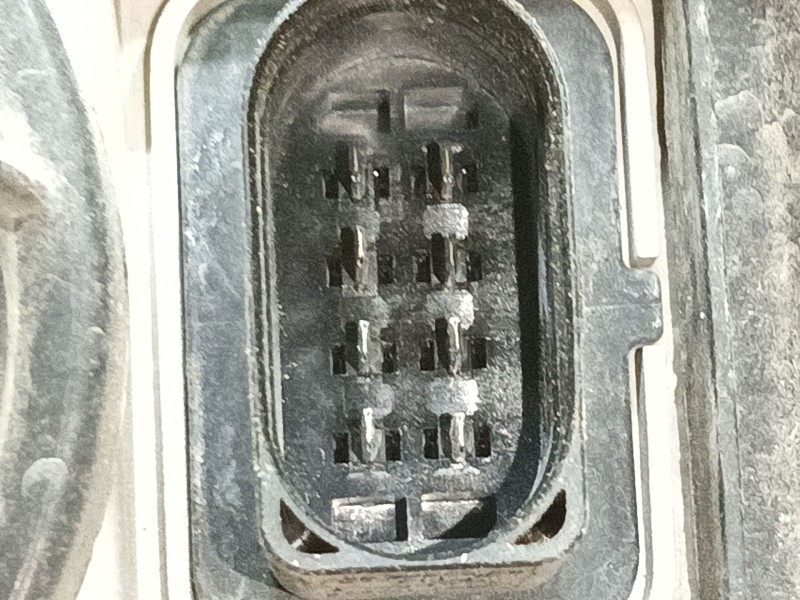 Recambio de faro derecho para skoda octavia i (1u2) 1.6 referencia OEM IAM 1U1941018P  