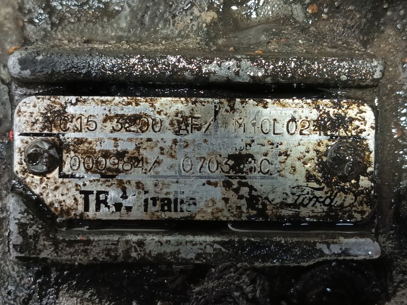 Recambio de cremallera direccion para ford transit furgoneta (fa_ _) 2.0 di (fae_, faf_, fag_) referencia OEM IAM 4557891 Y01532