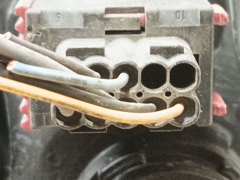 Recambio de faro izquierdo para saab 9-3 (ys3f, e79, d79, d75) 2.2 tid referencia OEM IAM   