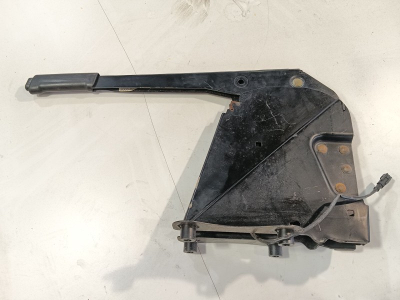 Recambio de palanca freno de mano para iveco daily iii furgoneta 35 s 13 v,35 c 13 v referencia OEM IAM 504039089  