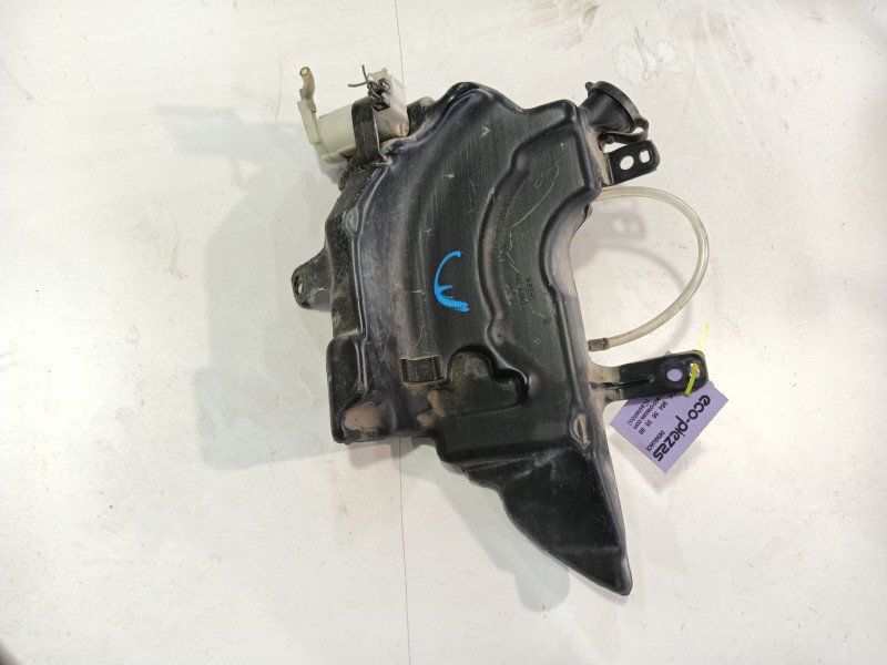 Recambio de deposito limpia para isuzu npr77l 3.0d referencia OEM IAM   