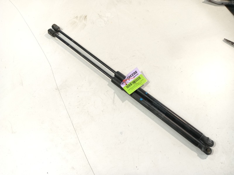 Recambio de amortiguadores maletero / porton para volvo v40 hatchback (525) d2 referencia OEM IAM   