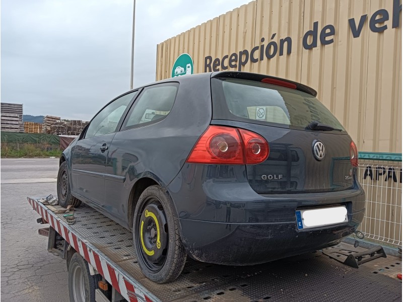 volkswagen golf v (1k1) del año 2004