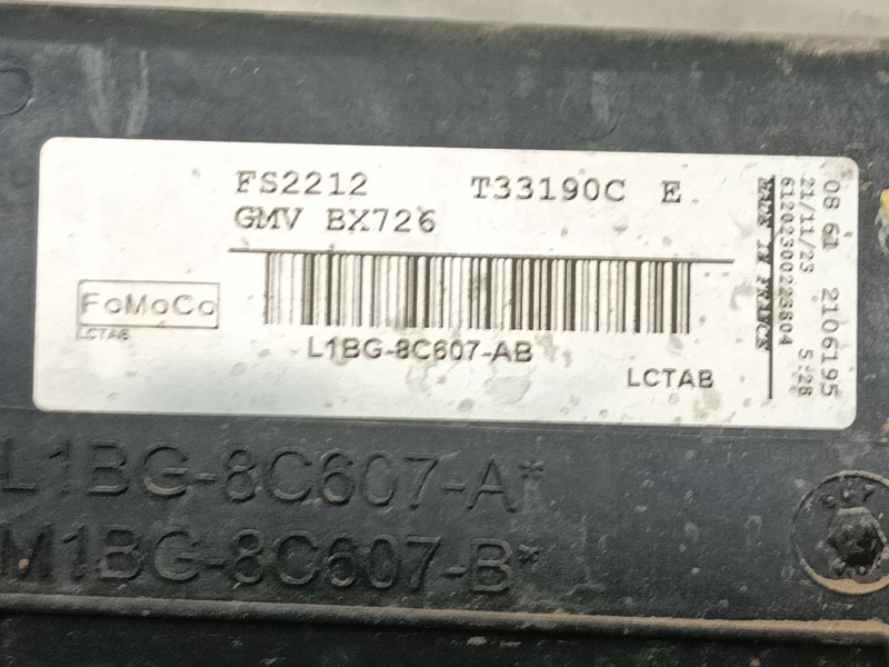 Recambio de electroventilador para ford puma (j2k, cf7) 1.0 ecoboost referencia OEM IAM 2645146 T3319C 