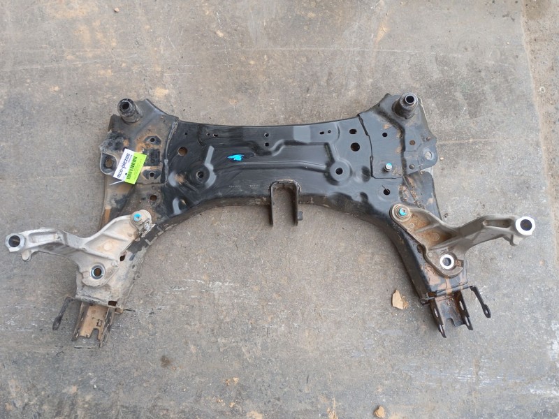 Recambio de puente delantero para renault arkana i (lcm_, ldn_) 1.3 tce 160 (ldn1) referencia OEM IAM   