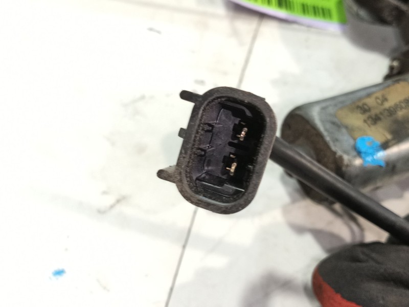 Recambio de elevalunas delantero izquierdo para fiat ducato caja/chasis (244_) 2.8 jtd referencia OEM IAM 0001320338080  