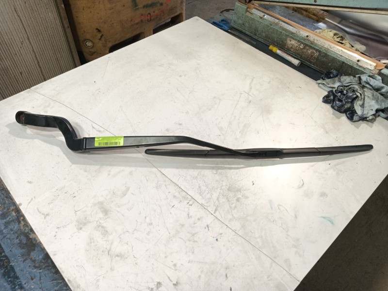 Recambio de brazo limpia delantero izquierdo para land rover range rover sport ii (l494) 4.4 sdv8 4x4 referencia OEM IAM   