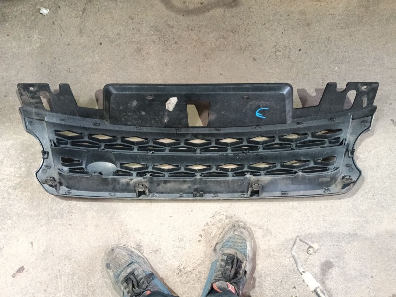 Recambio de rejilla delantera para land rover range rover sport ii (l494) 4.4 sdv8 4x4 referencia OEM IAM   