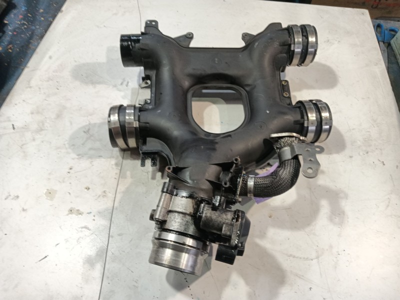 Recambio de caja mariposa para land rover range rover sport ii (l494) 4.4 sdv8 4x4 referencia OEM IAM   