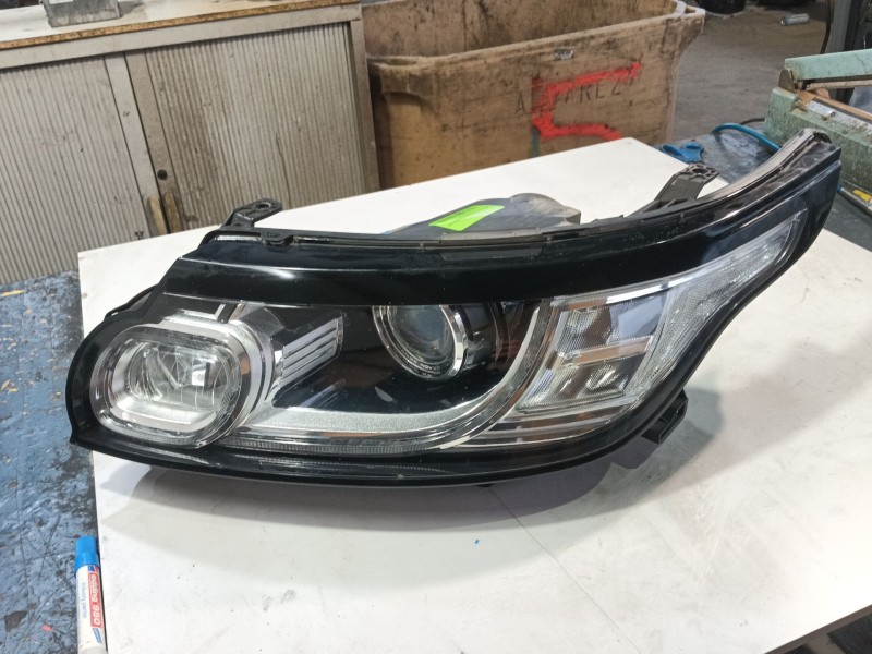 Recambio de faro izquierdo para land rover range rover sport ii (l494) 4.4 sdv8 4x4 referencia OEM IAM   
