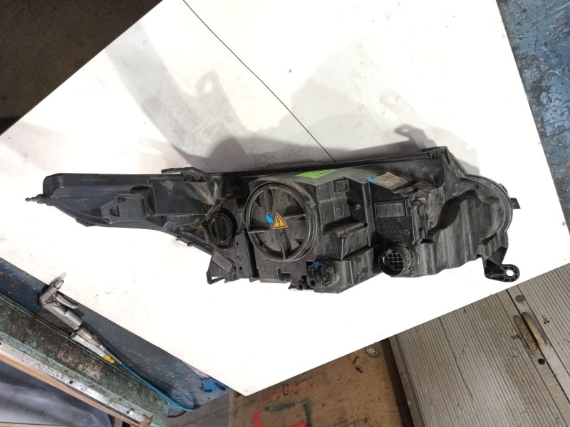 Recambio de faro izquierdo para land rover range rover sport ii (l494) 4.4 sdv8 4x4 referencia OEM IAM   