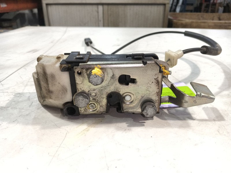 Recambio de cerradura puerta delantera izquierda para fiat ducato caja/chasis (244_) 2.8 jtd referencia OEM IAM 0001334645080  