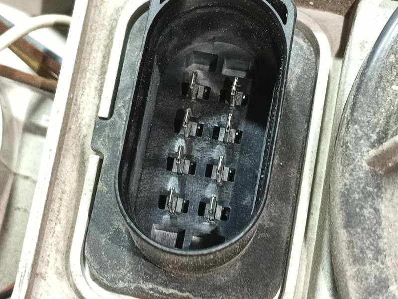 Recambio de faro izquierdo para skoda octavia i (1u2) 1.6 referencia OEM IAM 1U1941017P 1U1941015E 