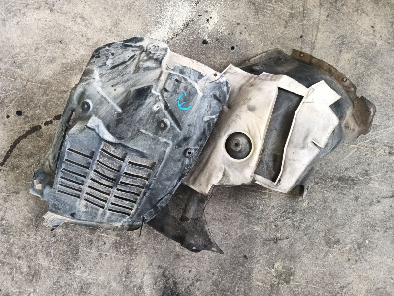 Recambio de paso de rueda delantero izquierdo para land rover range rover sport ii (l494) 4.4 sdv8 4x4 referencia OEM IAM   