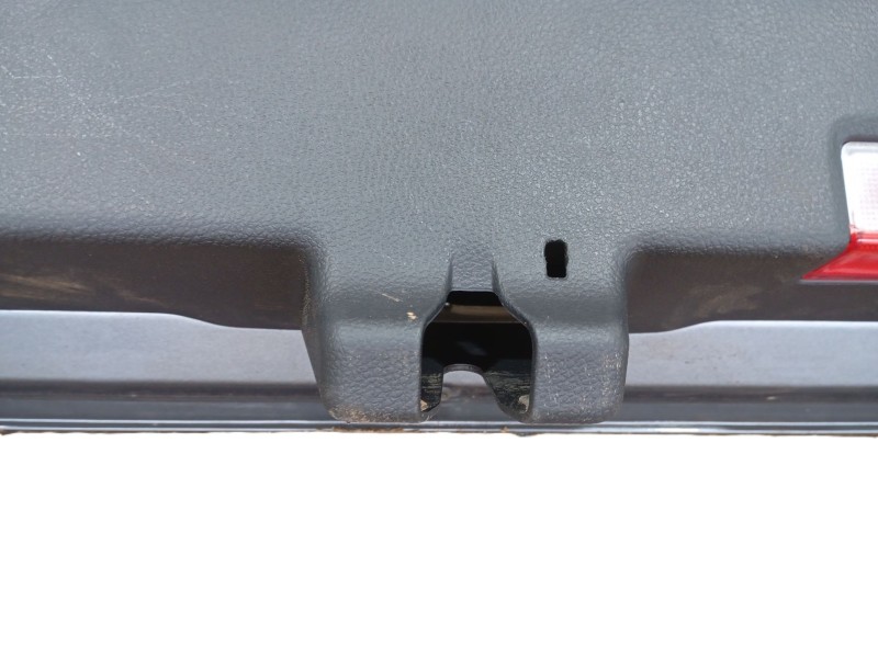 Recambio de porton trasero para mercedes-benz glc (x253) 200 eq boost 4-matic (253.981) referencia OEM IAM 2537400305  