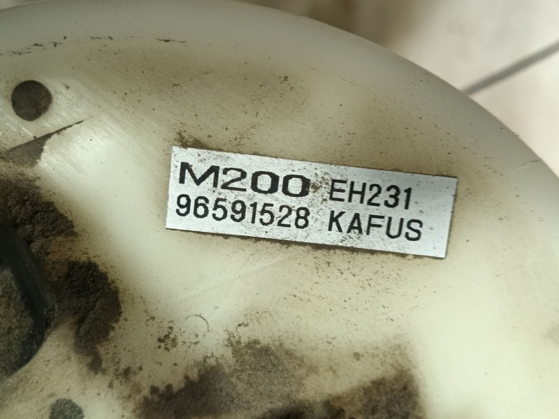 Recambio de bomba combustible para chevrolet matiz (m200, m250) 1.0 referencia OEM IAM 96464637  