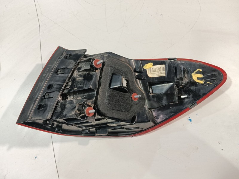 Recambio de piloto trasero izquierdo para mercedes-benz glc (x253) 200 eq boost 4-matic (253.981) referencia OEM IAM 2539069301 