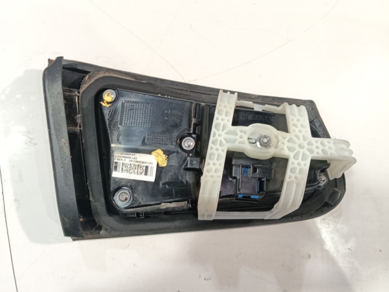Recambio de piloto trasero derecho interior para mercedes-benz glc (x253) 200 eq boost 4-matic (253.981) referencia OEM IAM 2539
