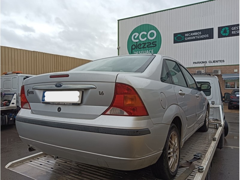 ford focus i sedán (dfw) del año 2004