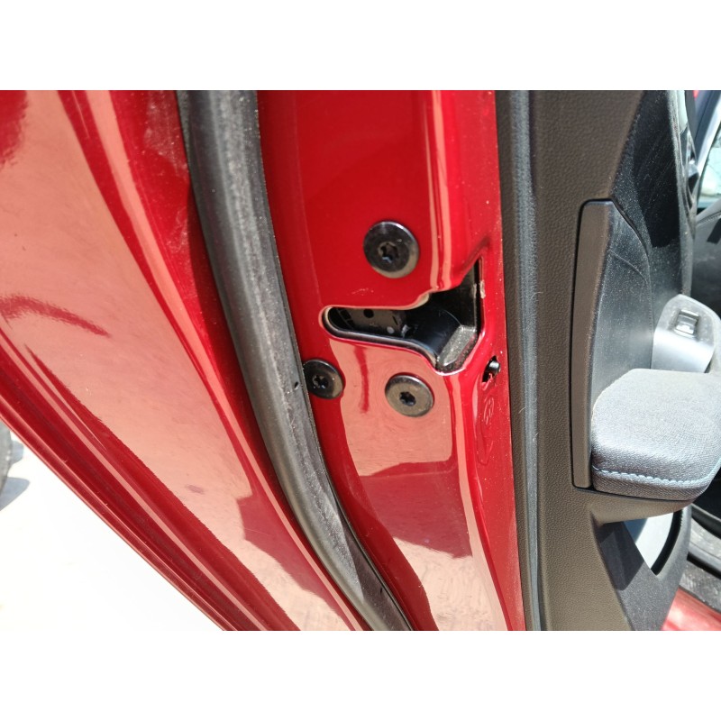 Recambio de cerradura puerta trasera izquierda para mg mg 5 station wagon ev referencia OEM IAM 10640593  