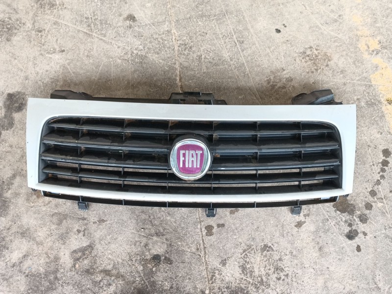 Recambio de rejilla delantera para fiat scudo furgoneta (270_, 272_) 2.0 d multijet referencia OEM IAM   