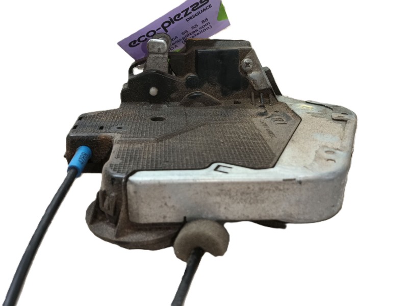 Recambio de cerradura puerta trasera derecha para lexus is ii (_e2_) 220d (ale20) referencia OEM IAM 6905053040  