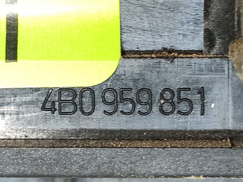 Recambio de mando elevalunas delantero izquierdo para audi a6 c5 (4b2, 4b4) 2.4 referencia OEM IAM 4B0959851B4PK  