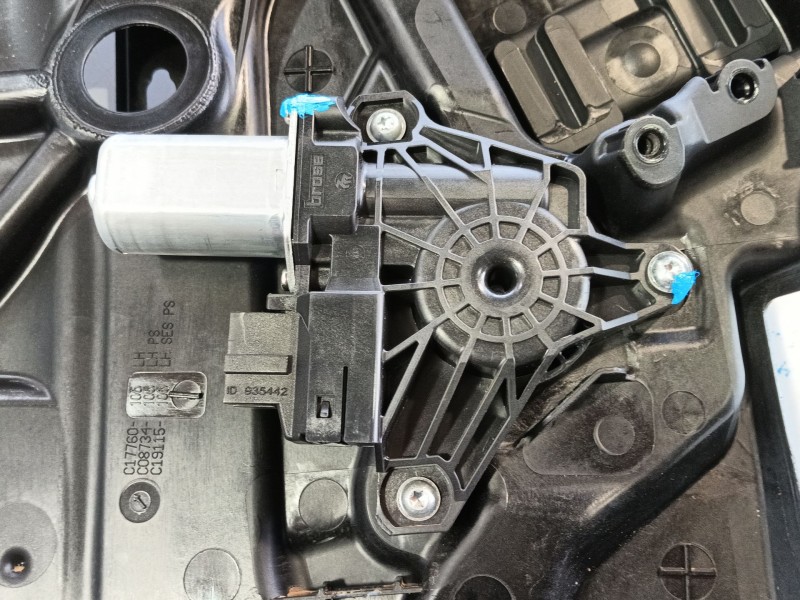 Recambio de elevalunas trasero izquierdo para mercedes-benz glc (x253) 200 eq boost 4-matic (253.981) referencia OEM IAM 2537307