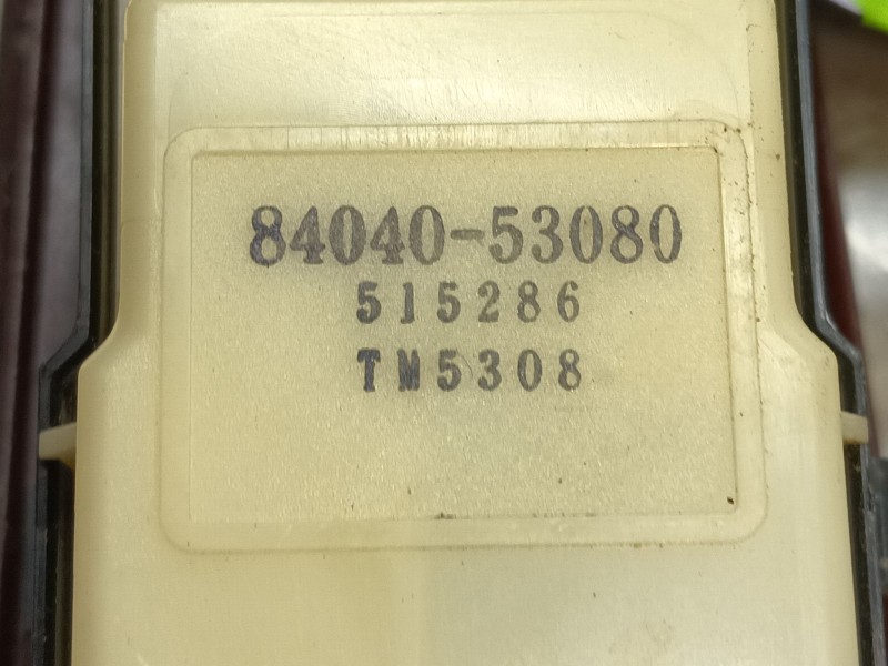 Recambio de mando elevalunas delantero izquierdo para lexus is ii (_e2_) 220d (ale20) referencia OEM IAM   