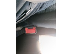 Recambio de enganche cinturon delantero izquierdo para opel astra k (b16) 1.4 turbo (68) referencia OEM IAM   