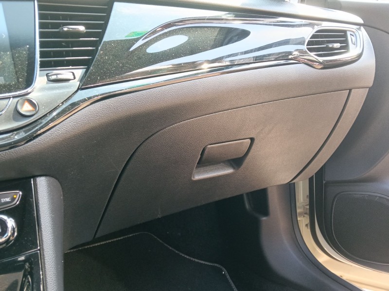 Recambio de guantera para opel astra k (b16) 1.4 turbo (68) referencia OEM IAM   