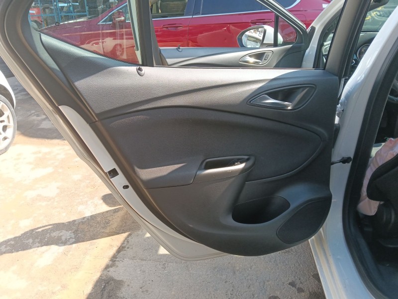 Recambio de guarnecido puerta trasera izquierda para opel astra k (b16) 1.4 turbo (68) referencia OEM IAM   