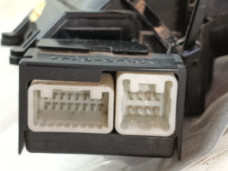 Recambio de mando limpia para lexus is ii (_e2_) 220d (ale20) referencia OEM IAM   