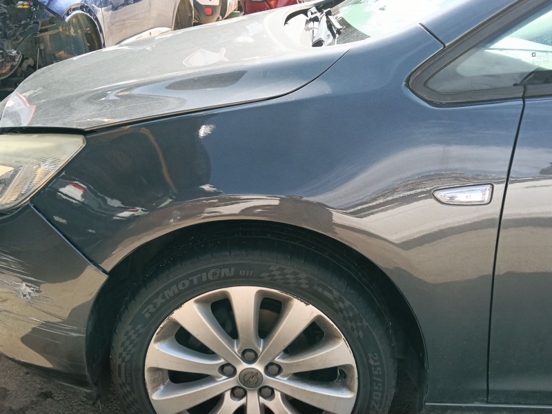 Recambio de aleta delantera izquierda para opel astra j (p10) 1.6 (68) referencia OEM IAM   