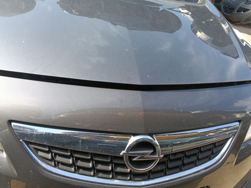 Recambio de rejilla delantera para opel astra j (p10) 1.6 (68) referencia OEM IAM   