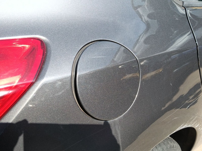 Recambio de tapa exterior combustible para opel astra j (p10) 1.6 (68) referencia OEM IAM   