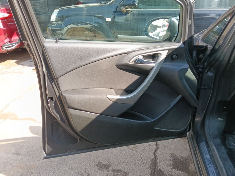 Recambio de guarnecido puerta delantera izquierda para opel astra j (p10) 1.6 (68) referencia OEM IAM   