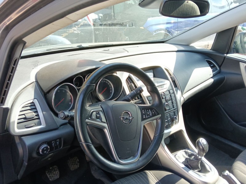 Recambio de salpicadero para opel astra j (p10) 1.6 (68) referencia OEM IAM   