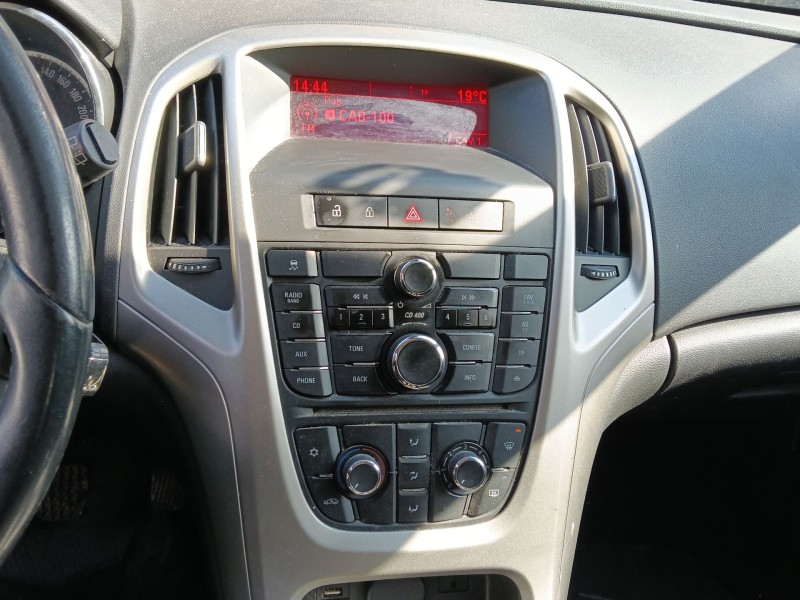 Recambio de sistema audio / radio cd para opel astra j (p10) 1.6 (68) referencia OEM IAM   
